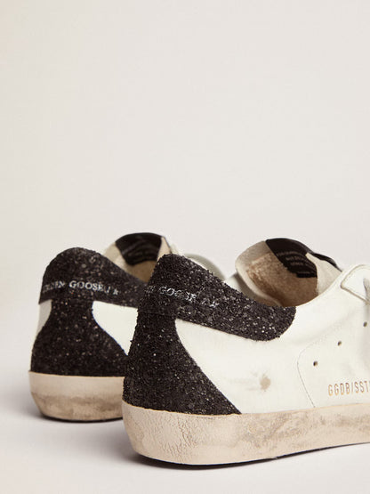 Super-Star femme en cuir nappa avec étoile à paillettes dorées et contrefort à paillettes noires