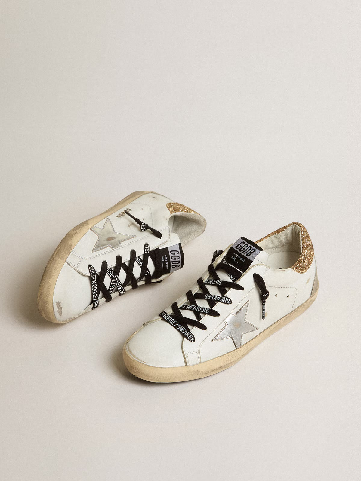 Super-Star en cuir blanc avec contrefort pailleté